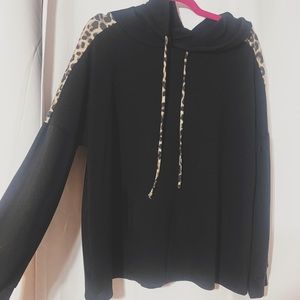 Black and leopard hooded pullover